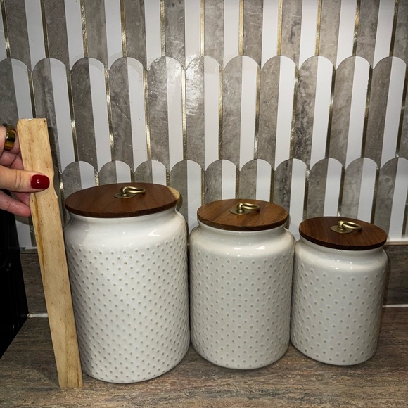 Better Homes And Gardens White Ceramic Canister Set with Brown Lids - Picture 2 of 6